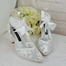 Load image into Gallery viewer, Floral Block Heel Bridal Shoes | 7.5cm Heel

