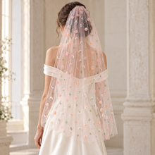 Load image into Gallery viewer, Daisy Embroidered Wedding Veil | 100 cm | Five Colours
