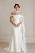 Load image into Gallery viewer, Chantilly Lace Trim Bridal Scarf Veil – Tulle Wedding Neck Scarf
