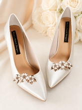 Load image into Gallery viewer, Cherry Blossom Floral Shoe Clips | Bridal Shoe Embellishment | Gold, Silver &amp; Rose Gold
