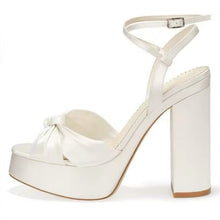 Load image into Gallery viewer, Satin Platform Block Heel Sandals
