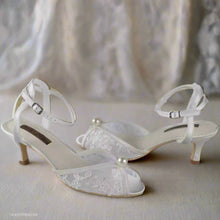 Load image into Gallery viewer, Lace Peep Toe with Pearl
