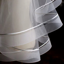 Load image into Gallery viewer, Horsehair wedding veil with comb, 2 Tier
