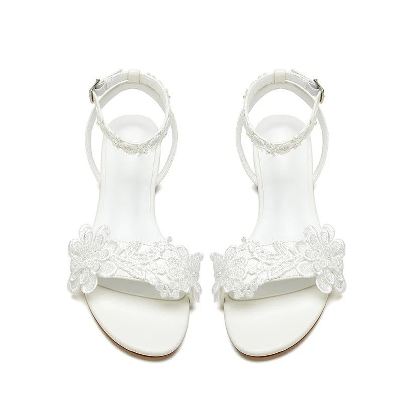Floral Lace Flat Shoes | White or Ivory