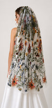 Load image into Gallery viewer, Autumn Flower Floral Veil, Beautiful Wedding Veil with Autumnal Embroidery
