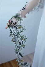 Load image into Gallery viewer, 2-Tier Autumnal embroidered Veil - Cathedral Length Floral Lace Edge Bridal Veil with Blusher
