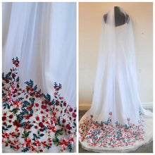 Load image into Gallery viewer, Red &amp; Pink Floral Embroidered Wedding Veil – White Tulle, 200 cm – Sale
