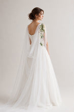 Load image into Gallery viewer, Flower Appliqué Wedding Cape
