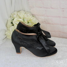 Load image into Gallery viewer, Annalise Satin &amp; Lace Bridal Boots – 7.5 cm Block-Heel Victorian Wedding Shoes
