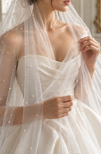 Load image into Gallery viewer, Scattered Pearl Wedding Veil | White, Ivory, Champagne or Pink
