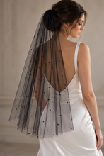 Load image into Gallery viewer, Black Pearl Bridal Veil – Single Tier – 100cm – Sale
