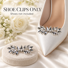 Load image into Gallery viewer, Crystal Leaf Shoe Clips – Removable Bridal Shoe Embellishments
