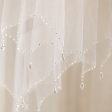 Load image into Gallery viewer, Luxury Crystal Beaded Bridal Veil - With Blusher and Comb
