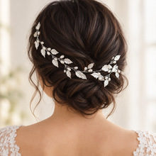 Load image into Gallery viewer, Leaf &amp; Pearl Bridal Hair Vine | Silver, Gold or Rose Gold
