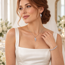 Load image into Gallery viewer, Personalised Crystal Leaf Jewellery Set – Bridesmaid Gift
