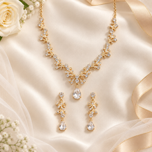 Load image into Gallery viewer, Teardrop Cubic Zirconia Bridal Necklace &amp; Earrings Set – Silver or Gold
