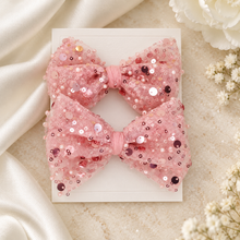 Load image into Gallery viewer, Sparkling Sequin Bow Shoe Clips – Pearl Tulle Bridal Shoe Bows
