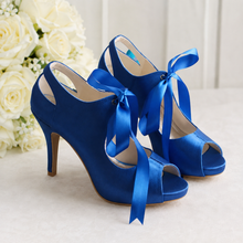 Load image into Gallery viewer, Vintage Satin Mary Jane Bridal Shoes
