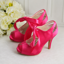 Load image into Gallery viewer, Vintage Satin Mary Jane Bridal Shoes
