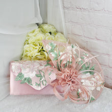 Load image into Gallery viewer, Pink Fascinator Hat and Clutch Bag Set: Floral Embroidered Bridal Hatinator
