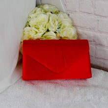 Load image into Gallery viewer, Red Fascinator Hat and Clutch Bag Set, Wedding Guest Outfit
