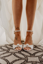 Load image into Gallery viewer, Pearl Bridal Sandals, Mid-Heel Ivory Wedding Shoes •UK9/US11
