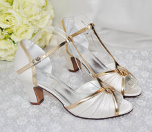 Load image into Gallery viewer, Vintage Style Ivory Block Heel Sandals: Ivory Mary Jane Bridal Shoes UK8/US10.5
