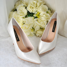 Load image into Gallery viewer, Pink Satin Pointed Toe Stiletto Shoes: Coloured Court Shoes

