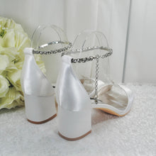 Load image into Gallery viewer, Ivory Block Heel Bridal Shoes - UK5 - Ready to Dispatch
