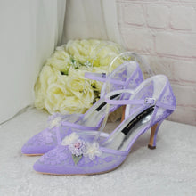 Load image into Gallery viewer, Pastel Lilac Bridal Sandals: Embroidered 3D Flower Kitten Heel Shoes UK7/US9.5
