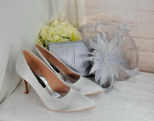 Load image into Gallery viewer, Silver Satin Bridal Set: Heels, Clutch Bag &amp; Fascinator
