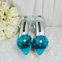 Load image into Gallery viewer, Teal Green Satin Kitten Heels - UK8 - Ready to Dispatch
