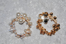 Load image into Gallery viewer, Gold Pearl &amp; Crystal Bridal Shoe Clips – Wedding Shoe Jewellery
