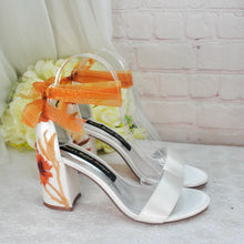 Load image into Gallery viewer, Bridal Block Heel Sandals – Autumn Embroidered Wedding Shoes
