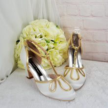 Load image into Gallery viewer, Ivory Satin Bridal Sandals: Vintage T-Bar Block Heel Wedding Shoes - UK8/US10.5

