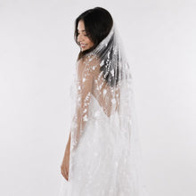 Load image into Gallery viewer, Bridal White Meadow Flower Veil | Embroidered Secret Garden Wedding Veil with Comb
