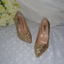 Load image into Gallery viewer, Stunning Princess Gold Sparkling Glitter Heels | Size UK7/US9.5
