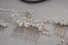 Load image into Gallery viewer, Pearl Bridal Hair Pin Set
