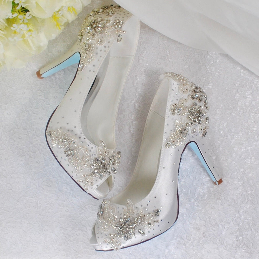 Sparkling Bridal Shoes, Crystal Embellished 'Cinderella' Wedding Shoes Size UK4/US6.5