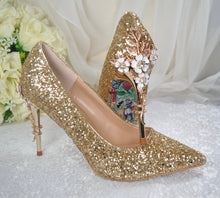 Load image into Gallery viewer, Beauty and the Beast Bridal Shoes UK8/US10.5
