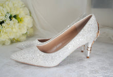 Load image into Gallery viewer, Beauty and the Beast 7cm Bridal Shoes UK6/US8.5
