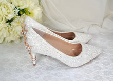 Load image into Gallery viewer, Beauty and the Beast 7cm Bridal Shoes UK6/US8.5
