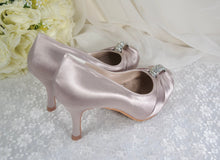 Load image into Gallery viewer, Satin Wedding Shoes - UK5/US7.5
