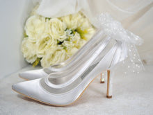 Load image into Gallery viewer, White Sparkling Wedding Shoes, with Bow - Size UK6/US8.5
