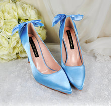 Load image into Gallery viewer, Blue Satin Wedding Shoes with Bridal Bow Size UK6.5/US9
