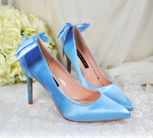 Load image into Gallery viewer, Blue Satin Wedding Shoes with Bridal Bow Size UK6.5/US9
