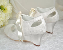 Load image into Gallery viewer, Ivory Lace Wedge Bridal Shoes Size UK6/US8.5
