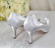 Load image into Gallery viewer, White Satin Peep Toe Wedding Shoes Uk6 / US8.5
