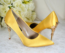 Load image into Gallery viewer, Yellow Bridal Shoes
