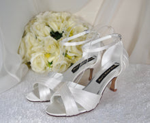 Load image into Gallery viewer, White Satin Low Heel Wedding Sandals UK6/US8.5
